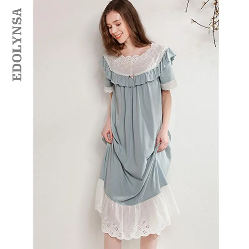 2019 Elegant Summer Sleepwear Women Nightwear Short Sleeve Nightgown Vintage Lace Ruffed Long Night Dress Ladies Nighties T459