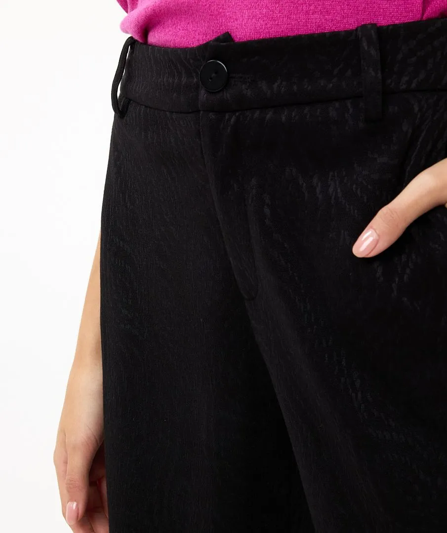 EQ2410529 Textured Wide Leg Trouser