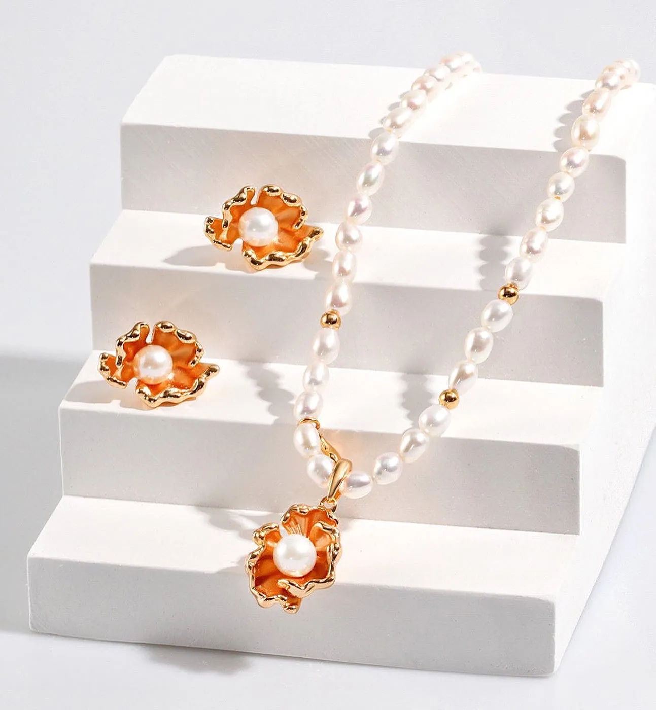 Golden Tide Set