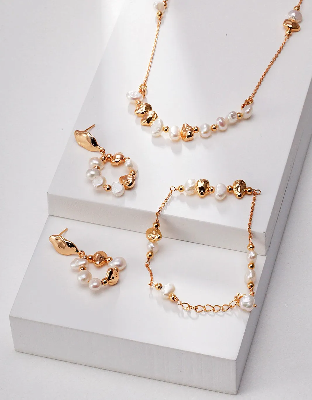 Pearl and Gold Bead Set